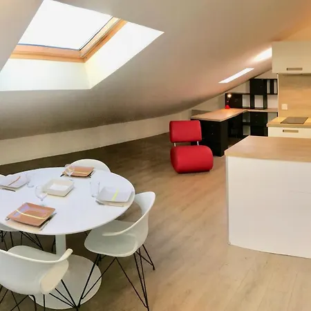 2 Bdr In The City Center * Nice