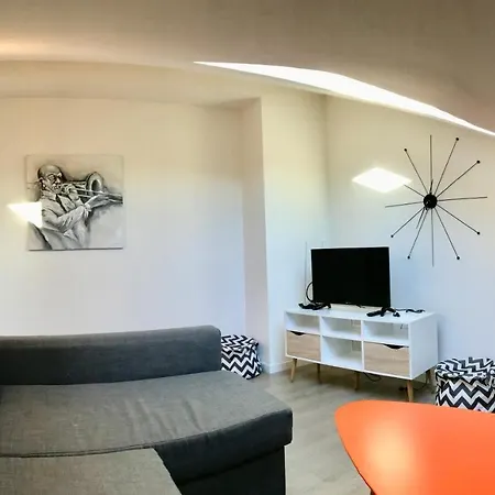Apartamento 2 Bdr In The City Center Nice